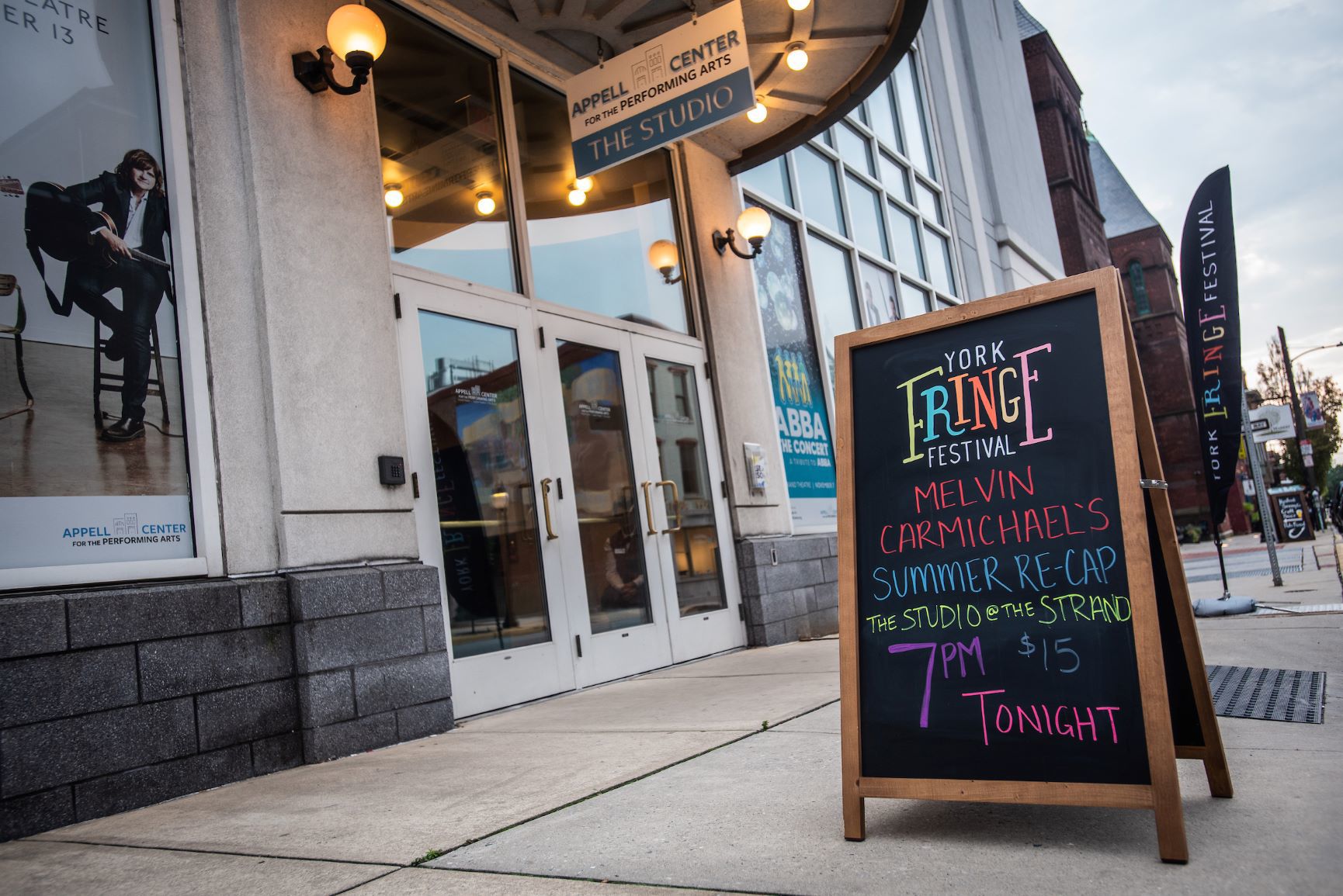 fringe sign